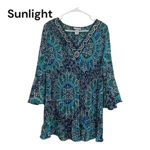 CATHERINES Women SZ 0X(14/16W) Accordion Pleat Tunic Top Bell Sleeve Embellished